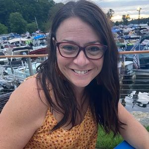 Meet your Posher, Christy